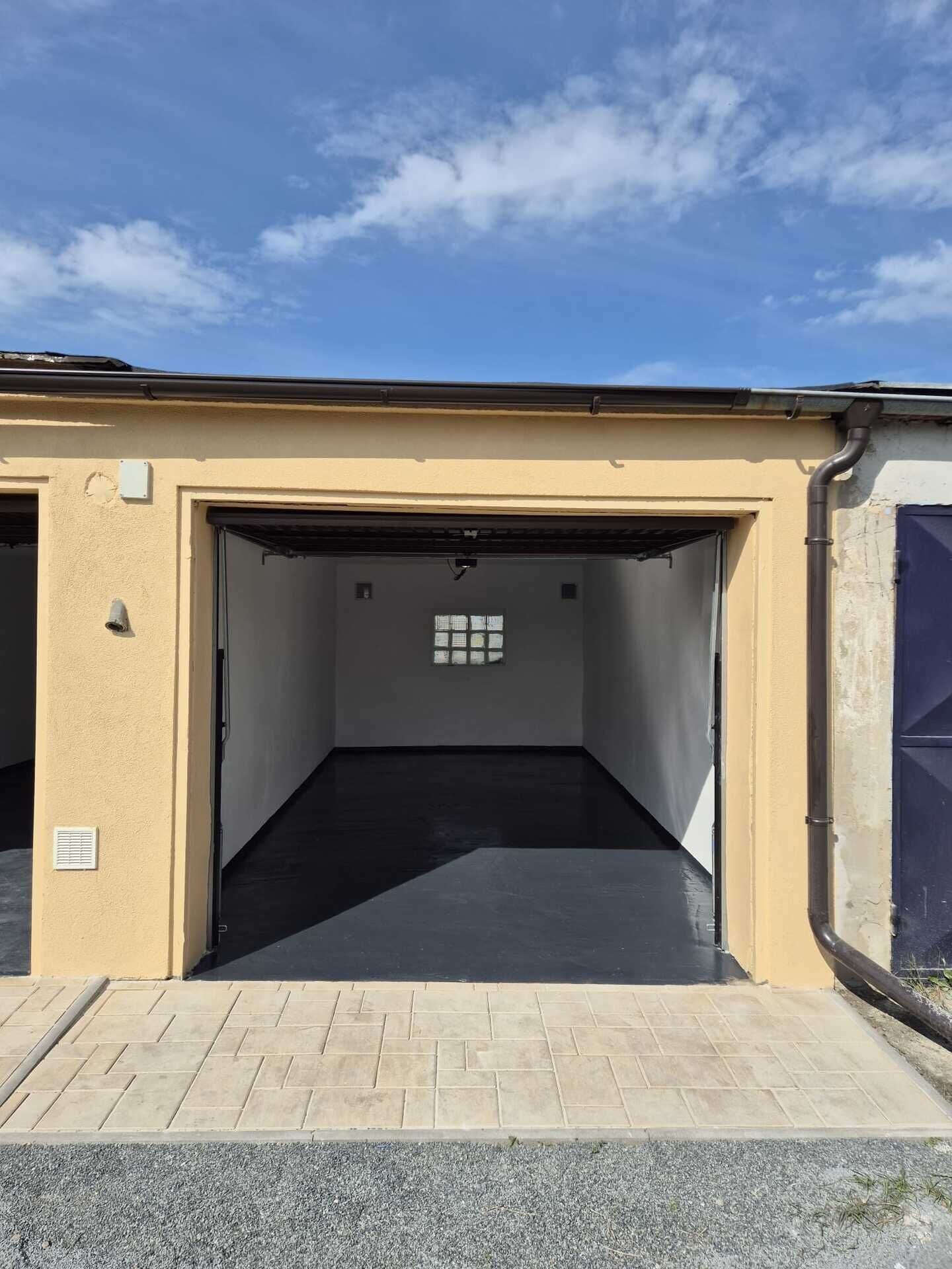 Prodej garáž - U Cihelny, Kladno, 19 m²