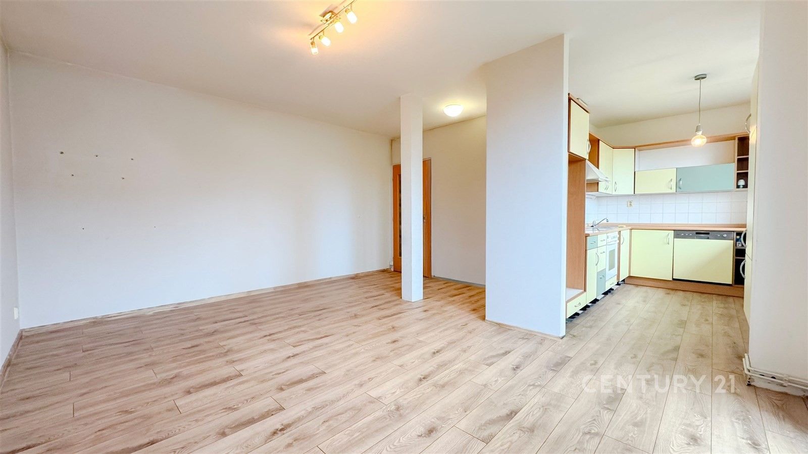 Pronájem byt 1+kk - Souběžná 77, Brno, 38 m²