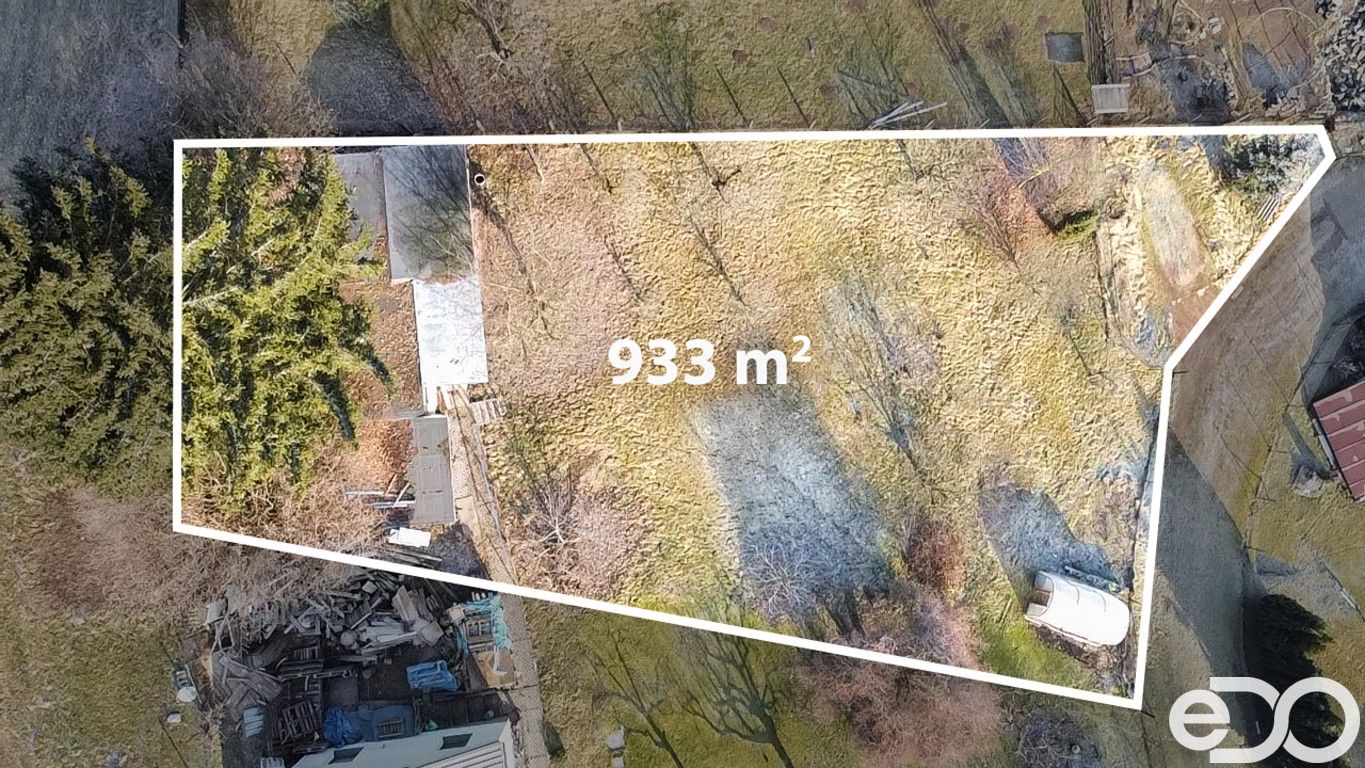Zahrady, Náchod, 933 m²
