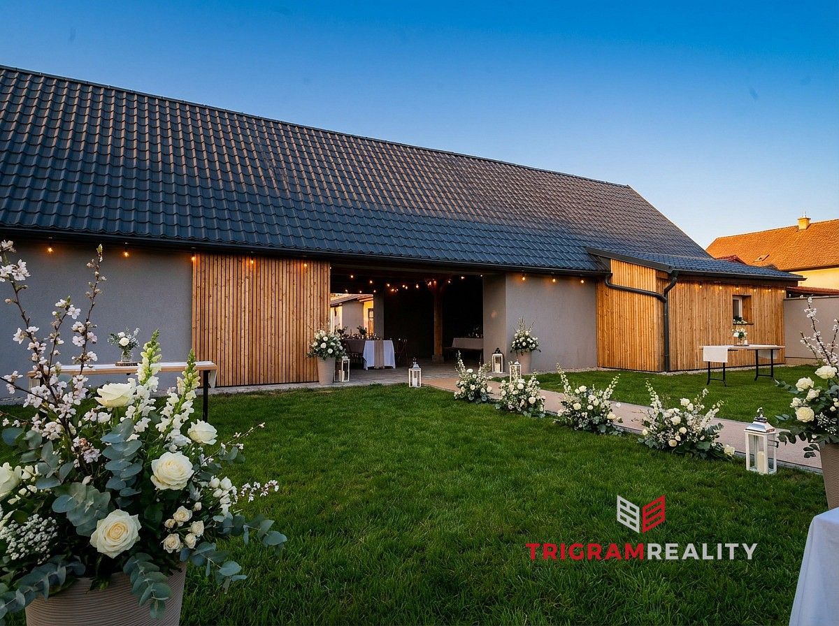 Komerční nemovitost, 117 m²