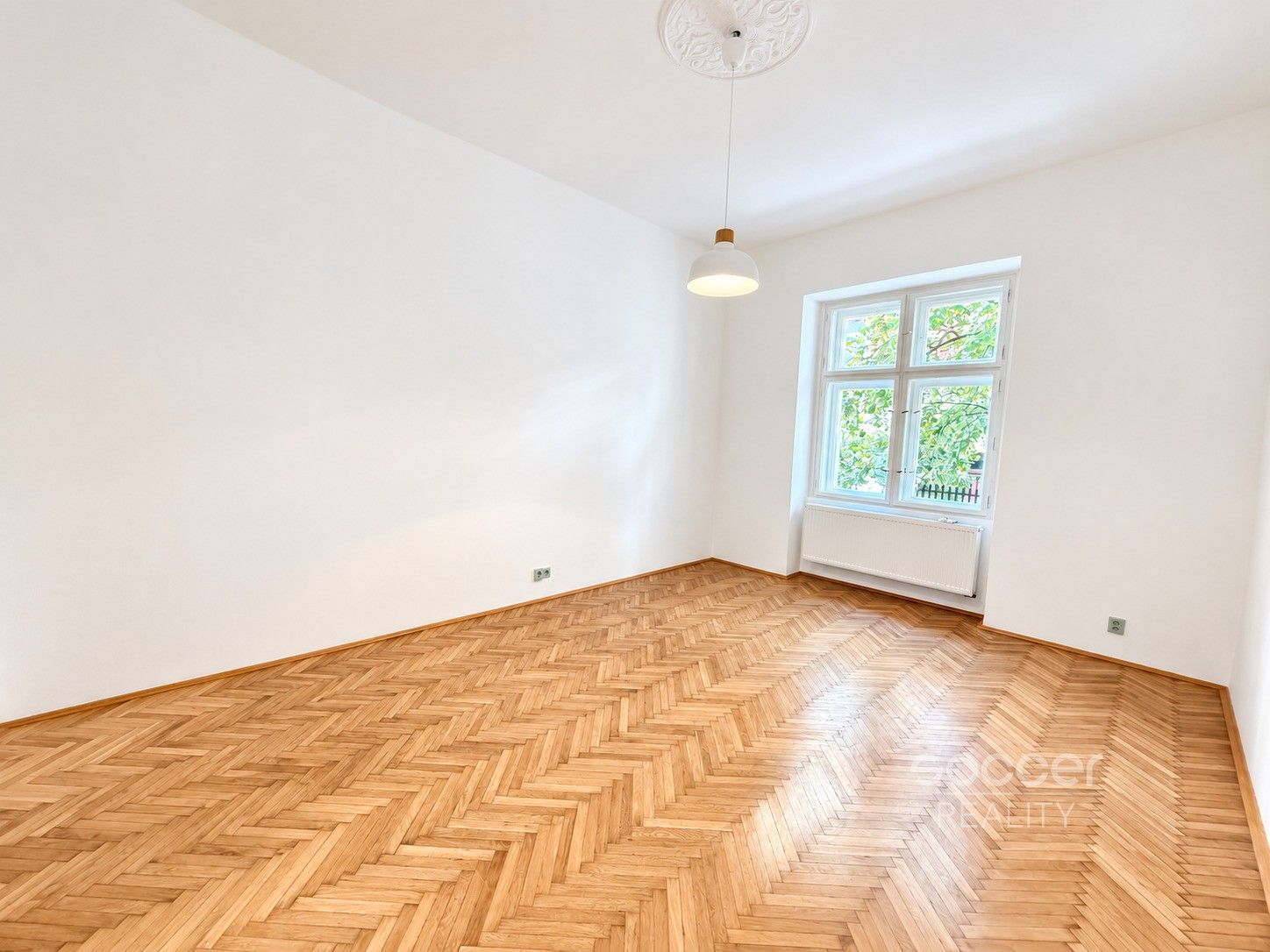 Byt 2+kk · 54 m² · Nitranská, Praha - 3