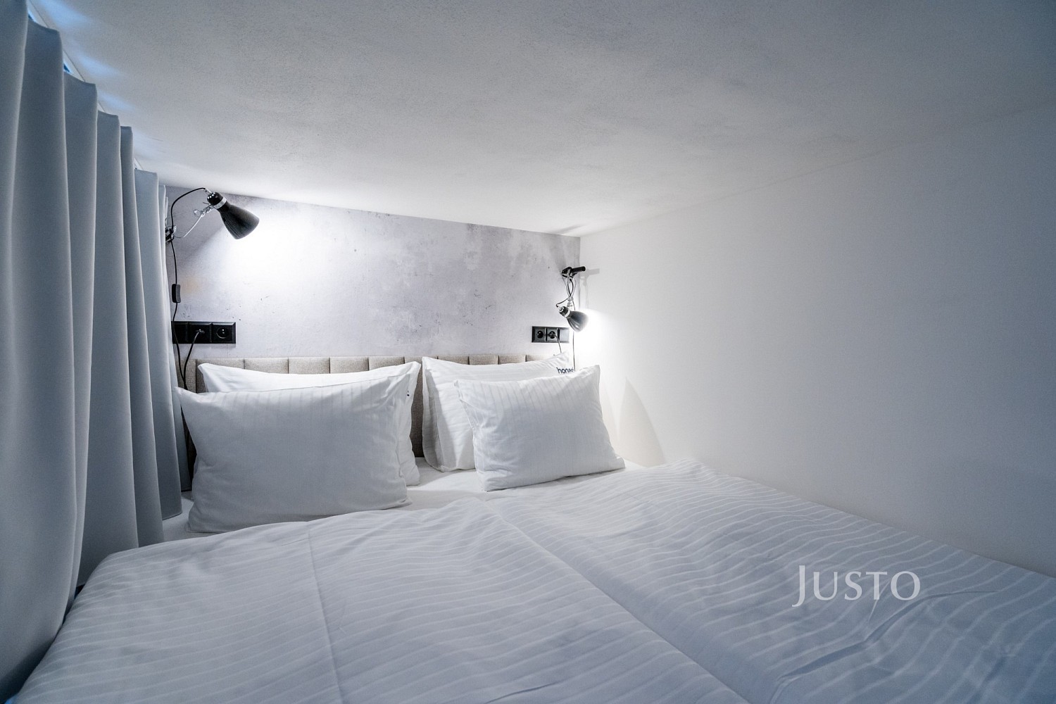 Prodej byt 1+kk - Prvního pluku, Praha 8 - Karlín, 19 m² - 5