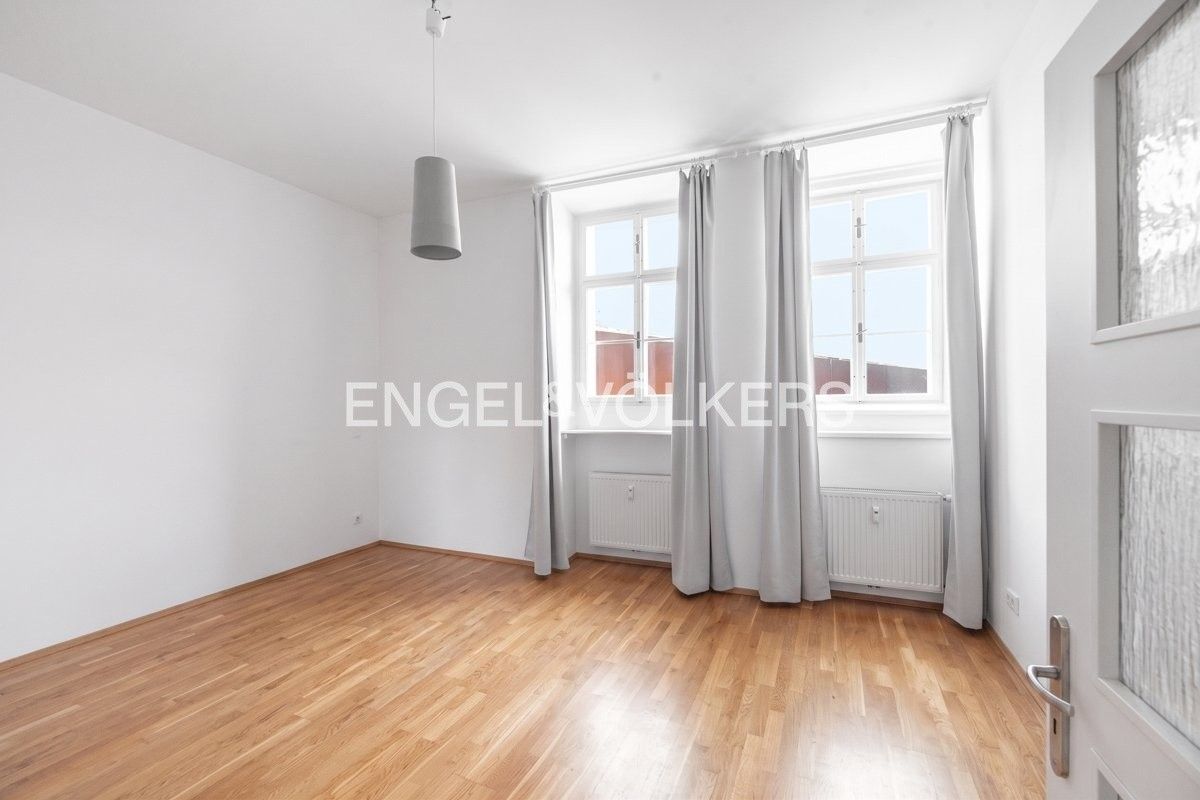 Pronájem byt 4+kk - Karmelitská 380, Praha Malá Strana, 115 m² - 5