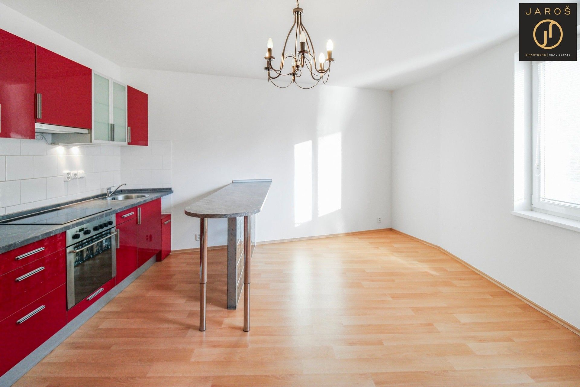 2+kk, Ve slatinách, Praha, 48 m²