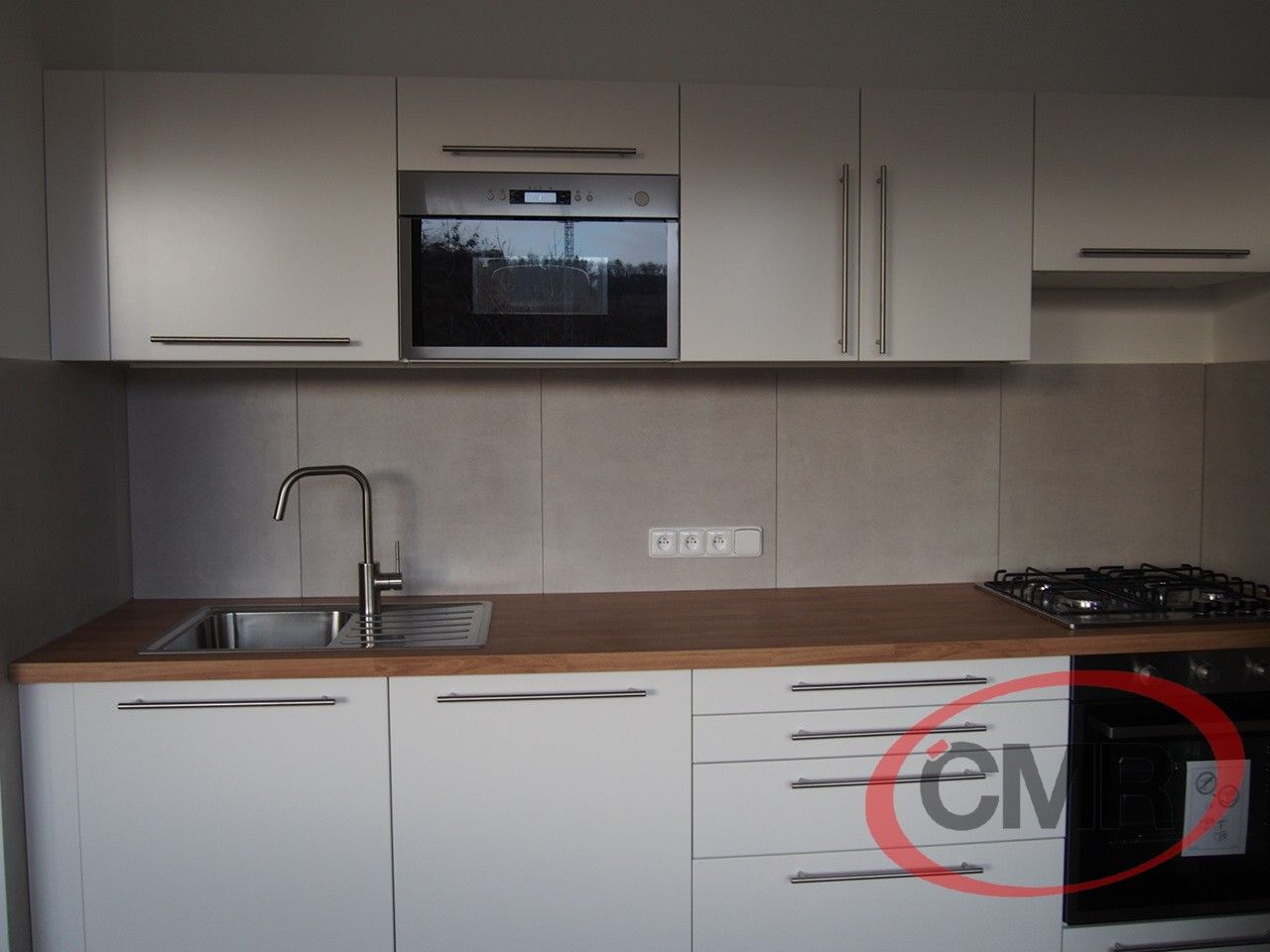 Pronájem byt 3+kk - Baškirská, Praha, 87 m²