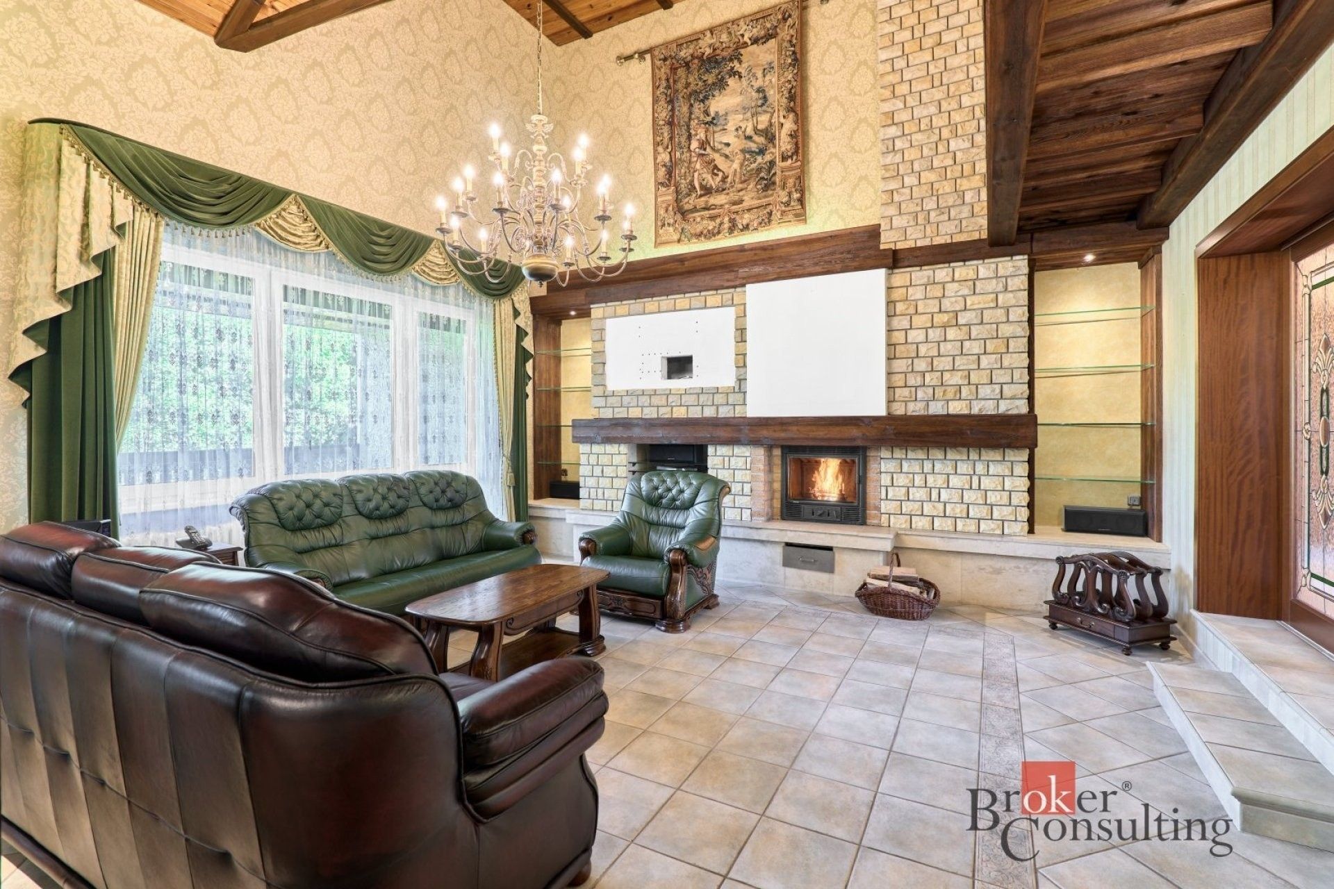 Rodinný dům · 388 m² · Česká, Karlovy Vary - 4