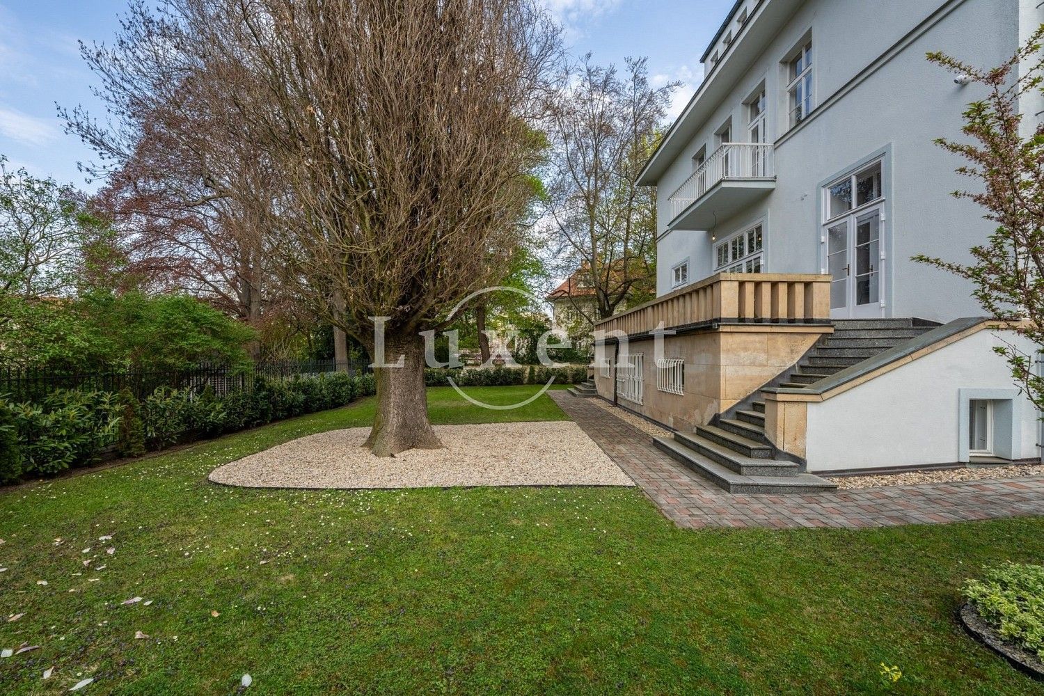 Prodej rodinný dům - Praha - Bubeneč, okres Praha 6, Hlavní město Praha, 726 m² - 5
