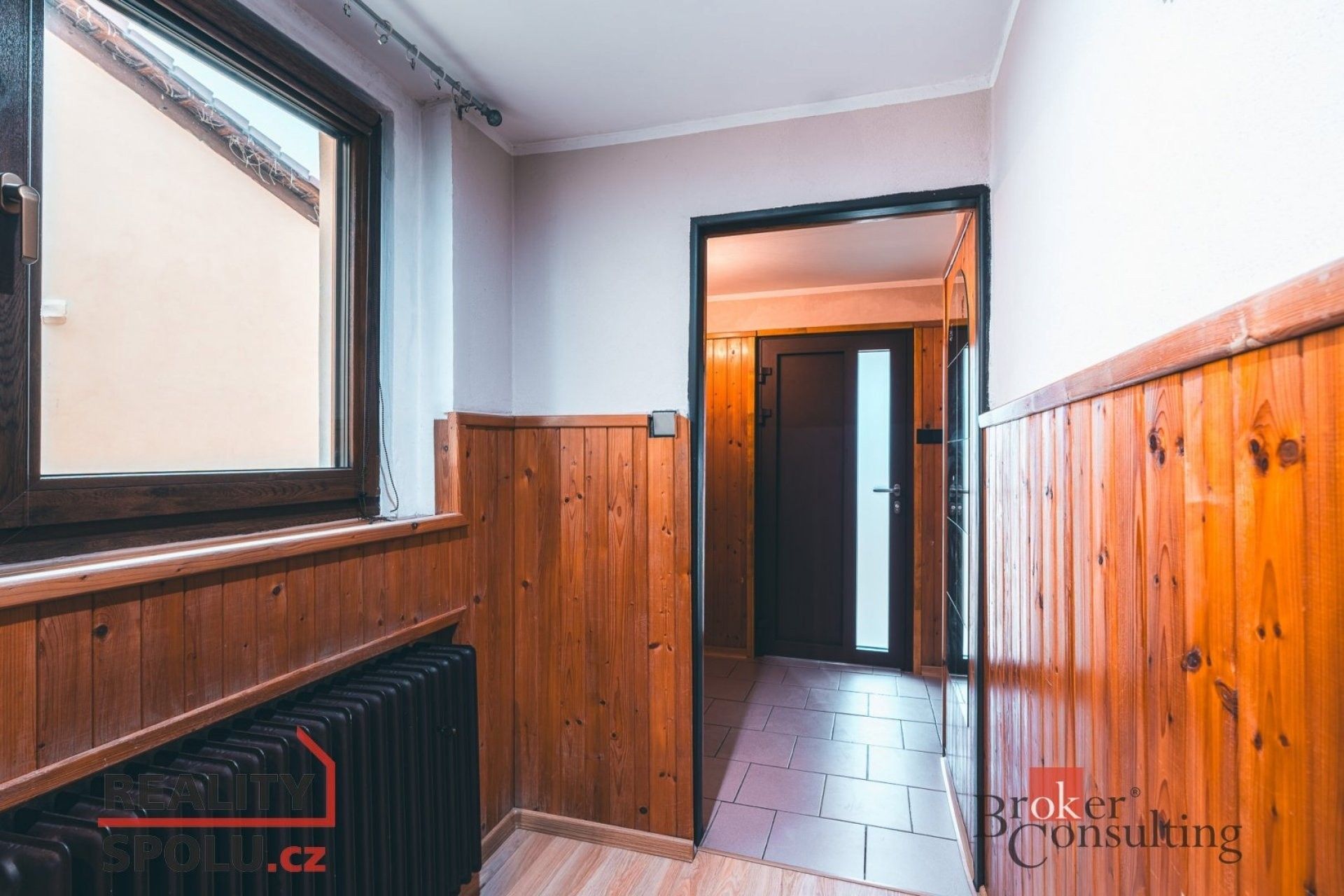 Prodej rodinný dům - Litohlavy, 340 m²