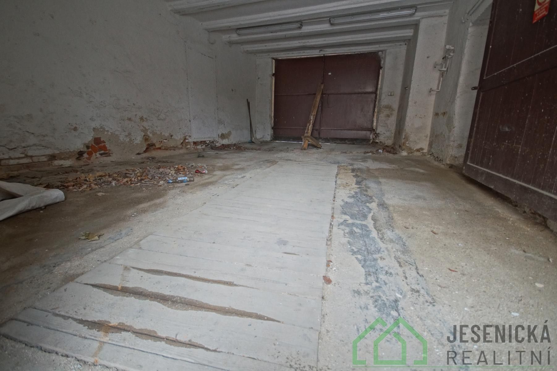 Prodej garáž - 17. listopadu, Javorník, 73 m² - 5