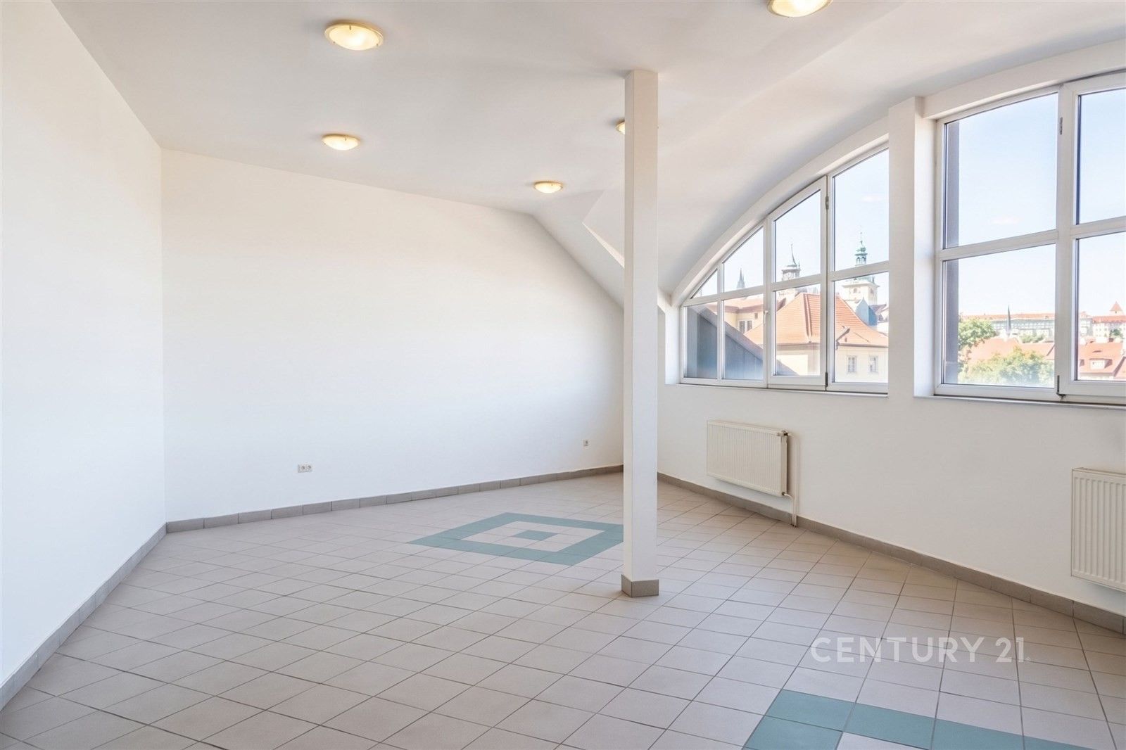 Pronájem kancelář - Poštovní 445, Třinec Staré Město, 450 m² - 1