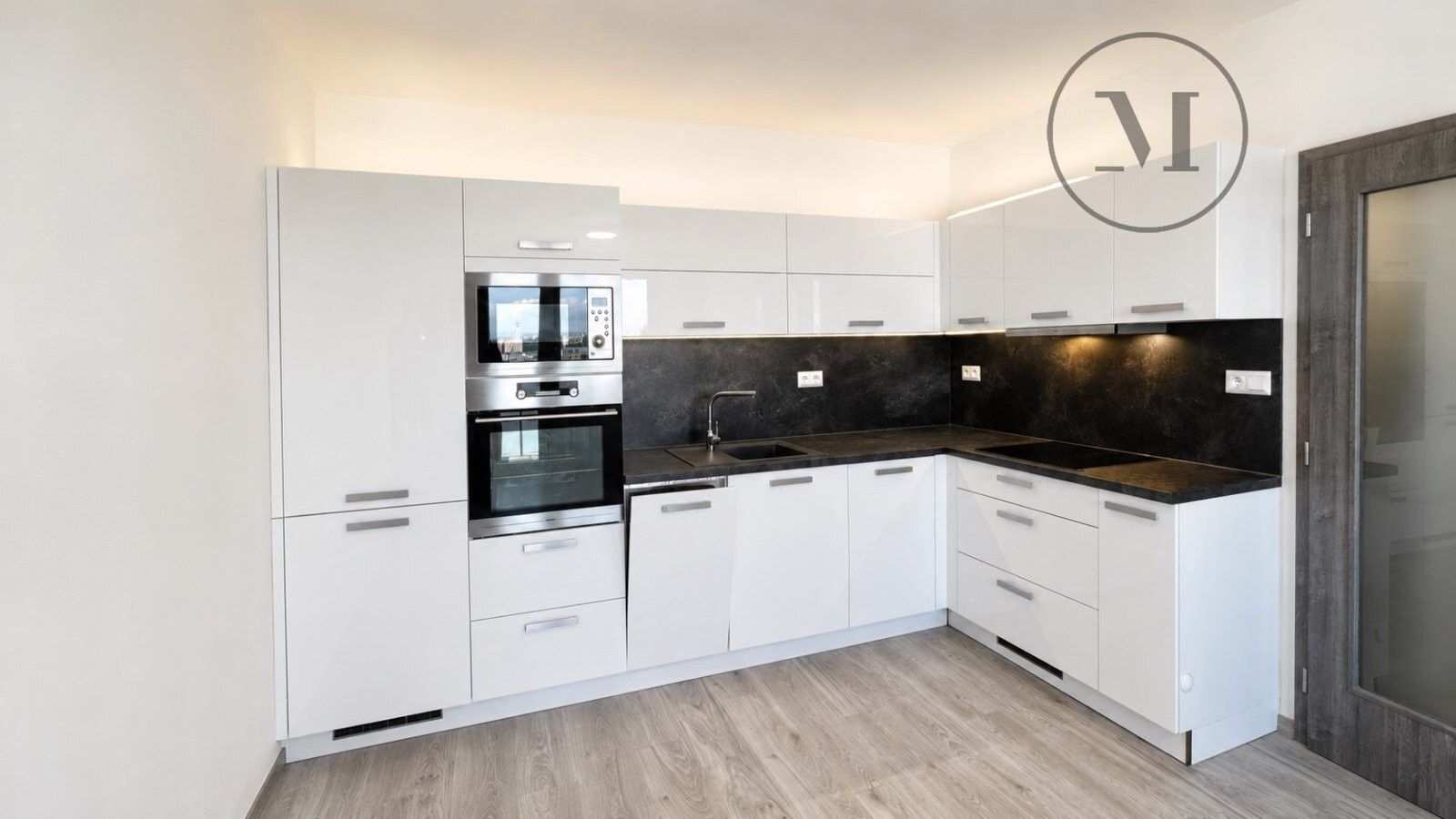 2+kk, Dlouhá , České Budějovice 2, 43 m² - 1