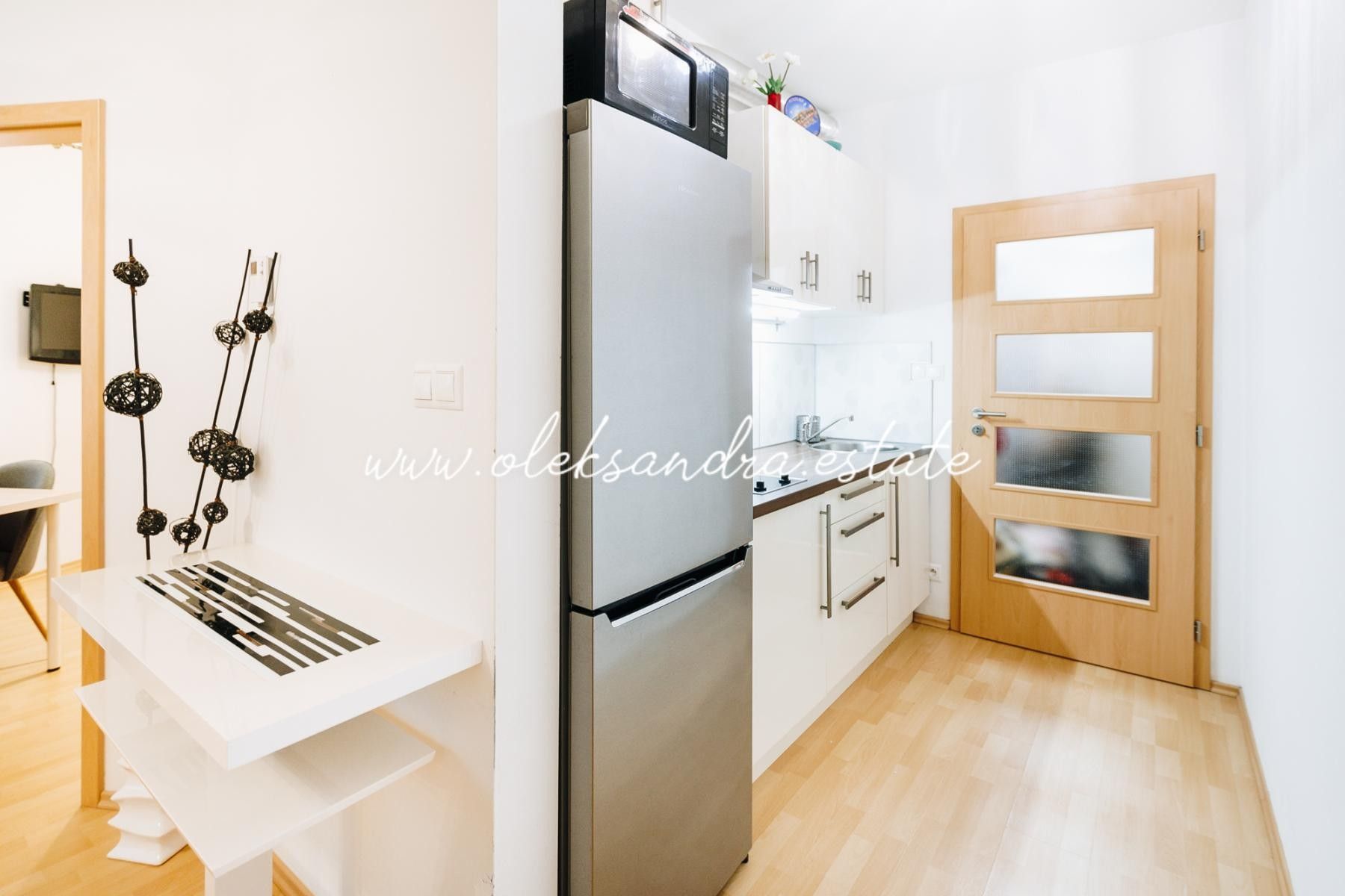Byt 2+kk – Praha, Praha 8 – pohled 2