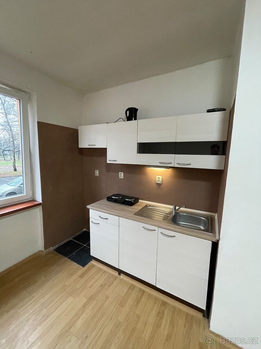 Byty, Ostrava, 708 00