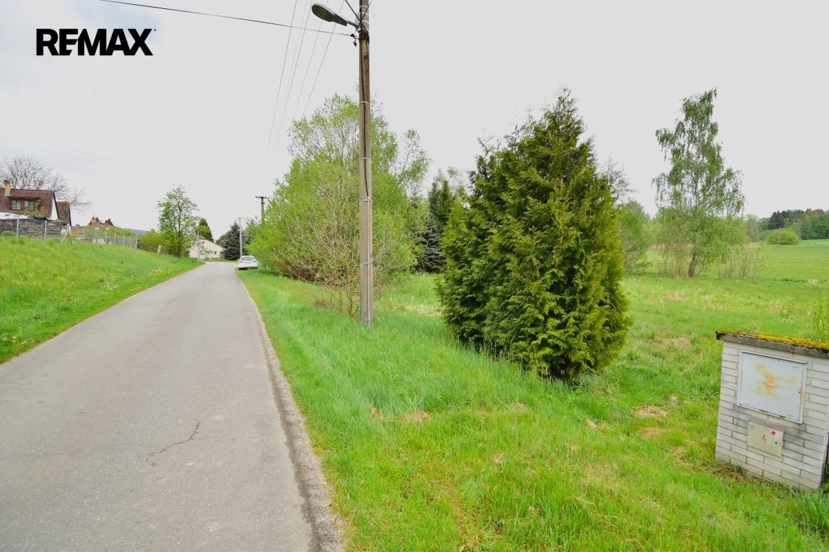 Pozemky pro bydlení, Kostelní Radouň, 993 m² - 2
