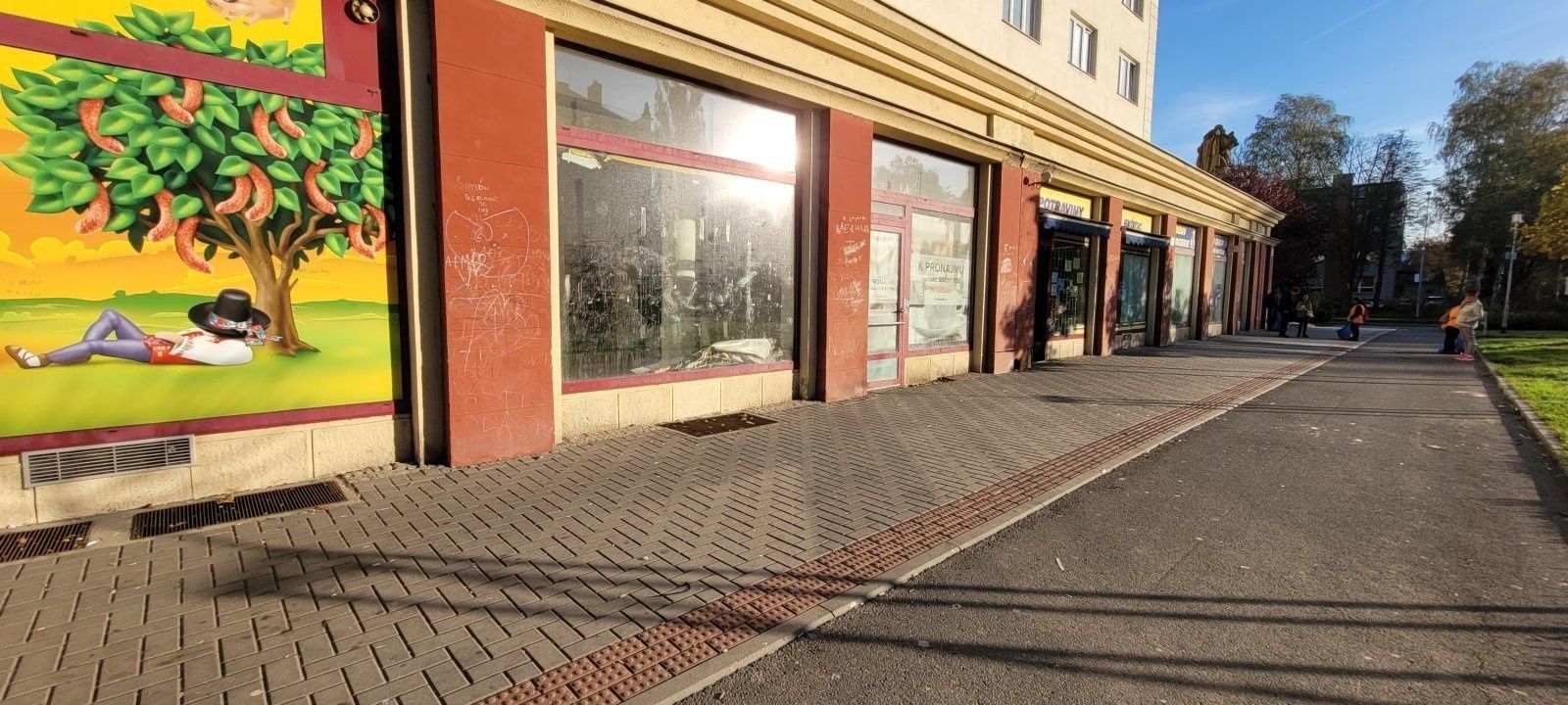 Obchodní prostory, nám. Budovatelů, Karviná-město, Moravskoslezský kraj, 79 m² - 2
