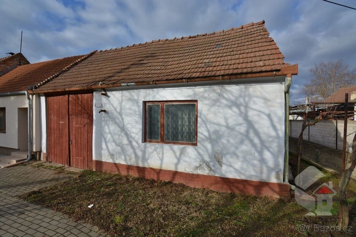 Prodej rodinný dům - Svatobořice, 696 04