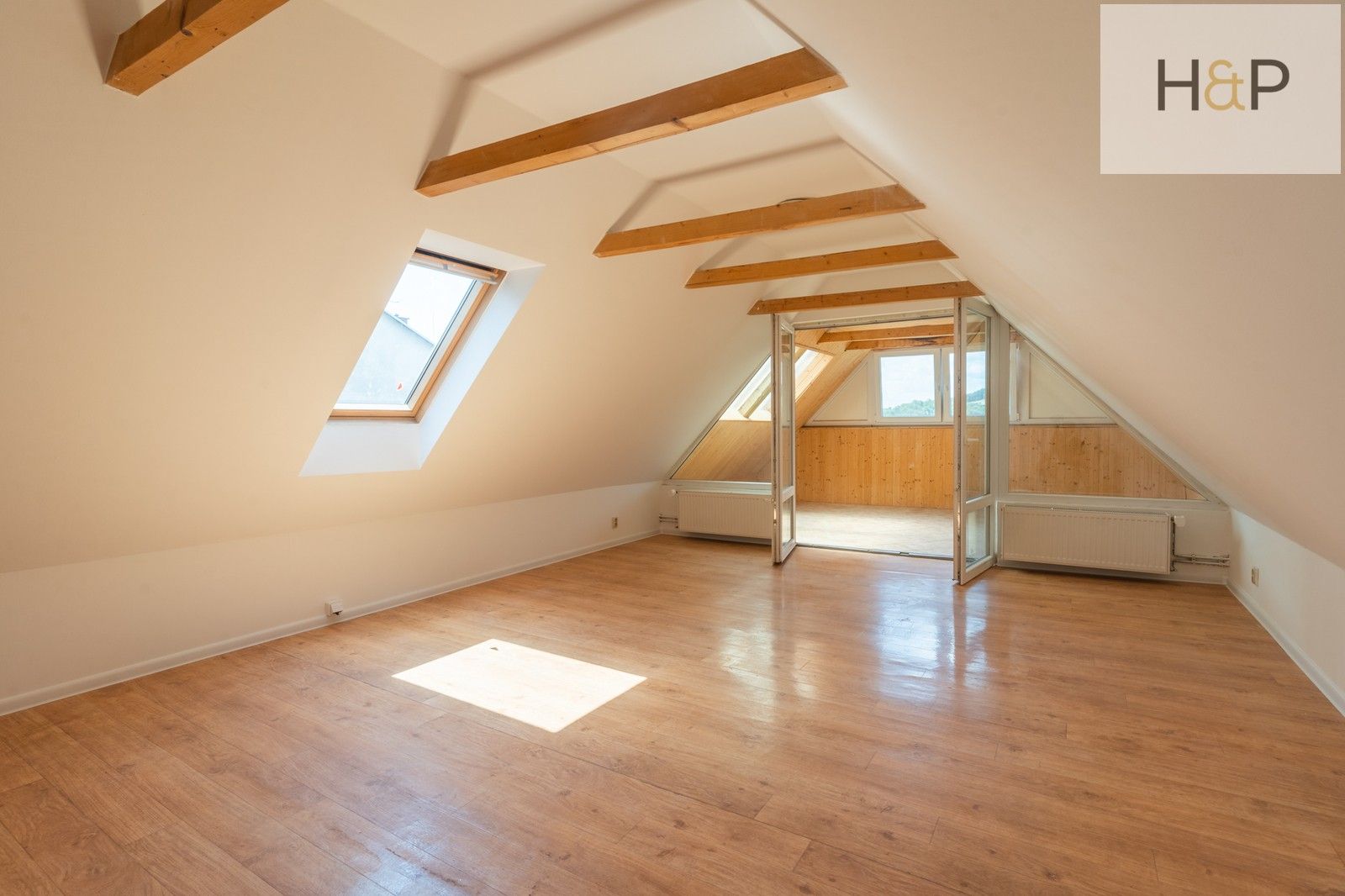 2+kk, nám. Míru 138, Šumperk, 75 m² - 2