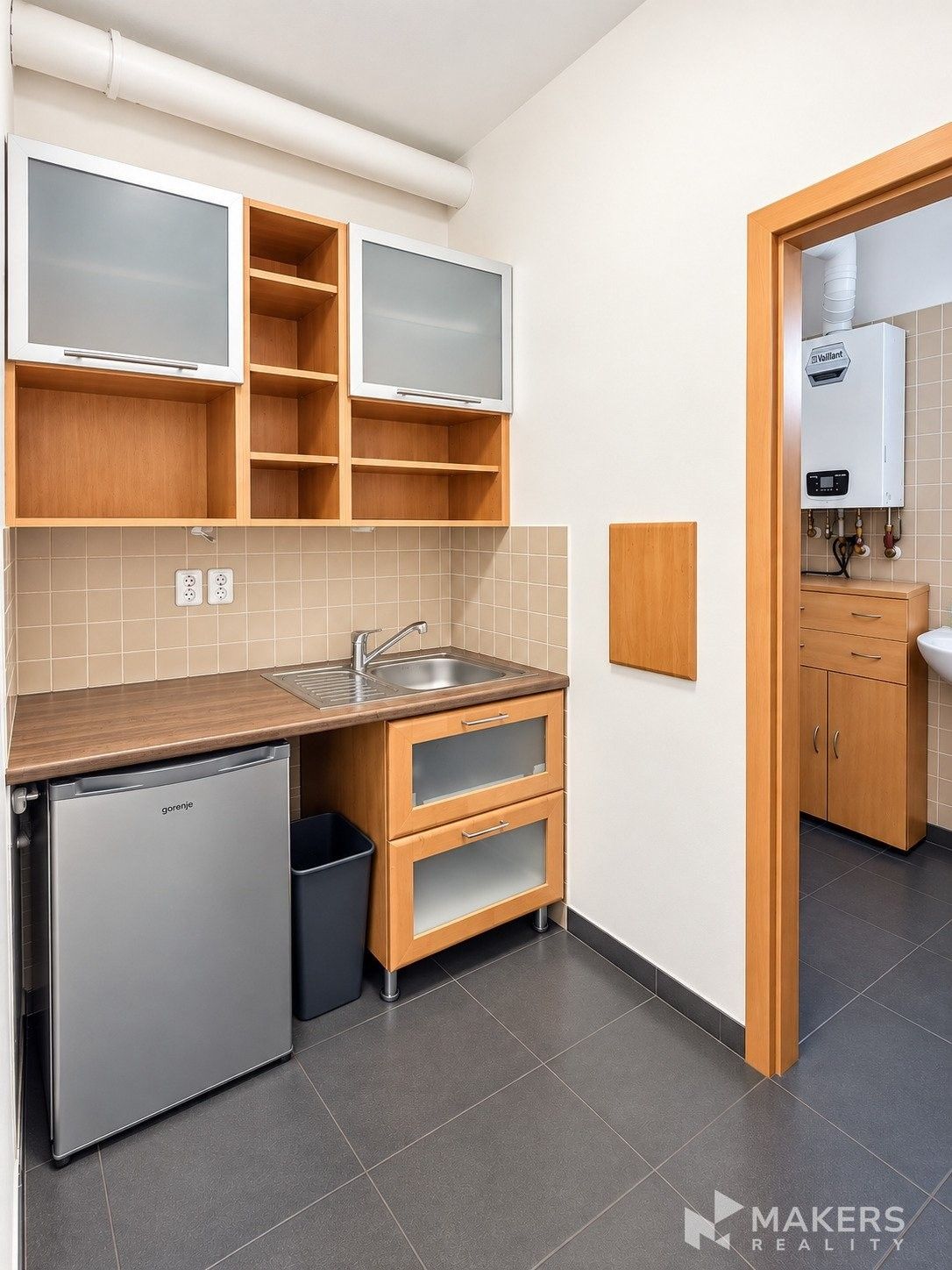 Obchodní prostory, Bělehradská, Praha, 70 m² - 2