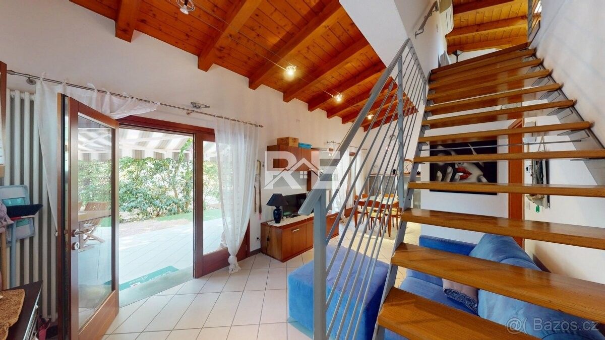 Prodej rodinný dům - 987 66, Zahraničí - 5