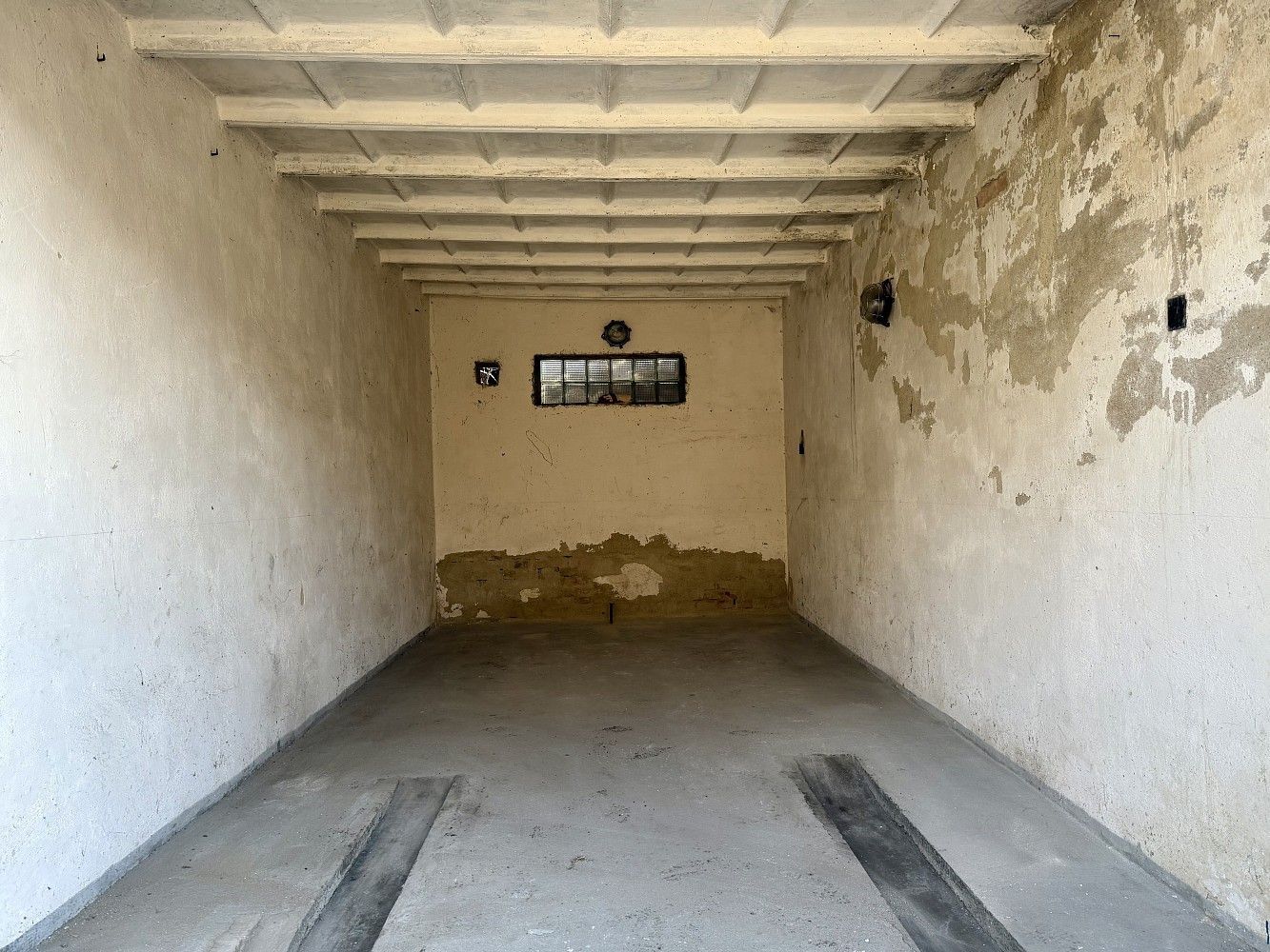 Prodej garáž - Brno, okres Brno-město, Jihomoravský kraj, 18 m² - 5