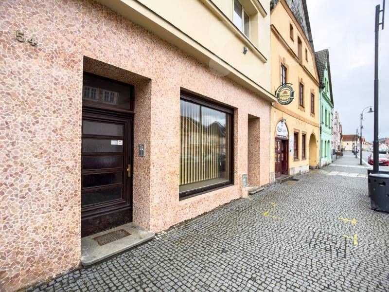 Pronájem obchodní prostory - náměstí Svobody 54, Planá, 41 m² - 5