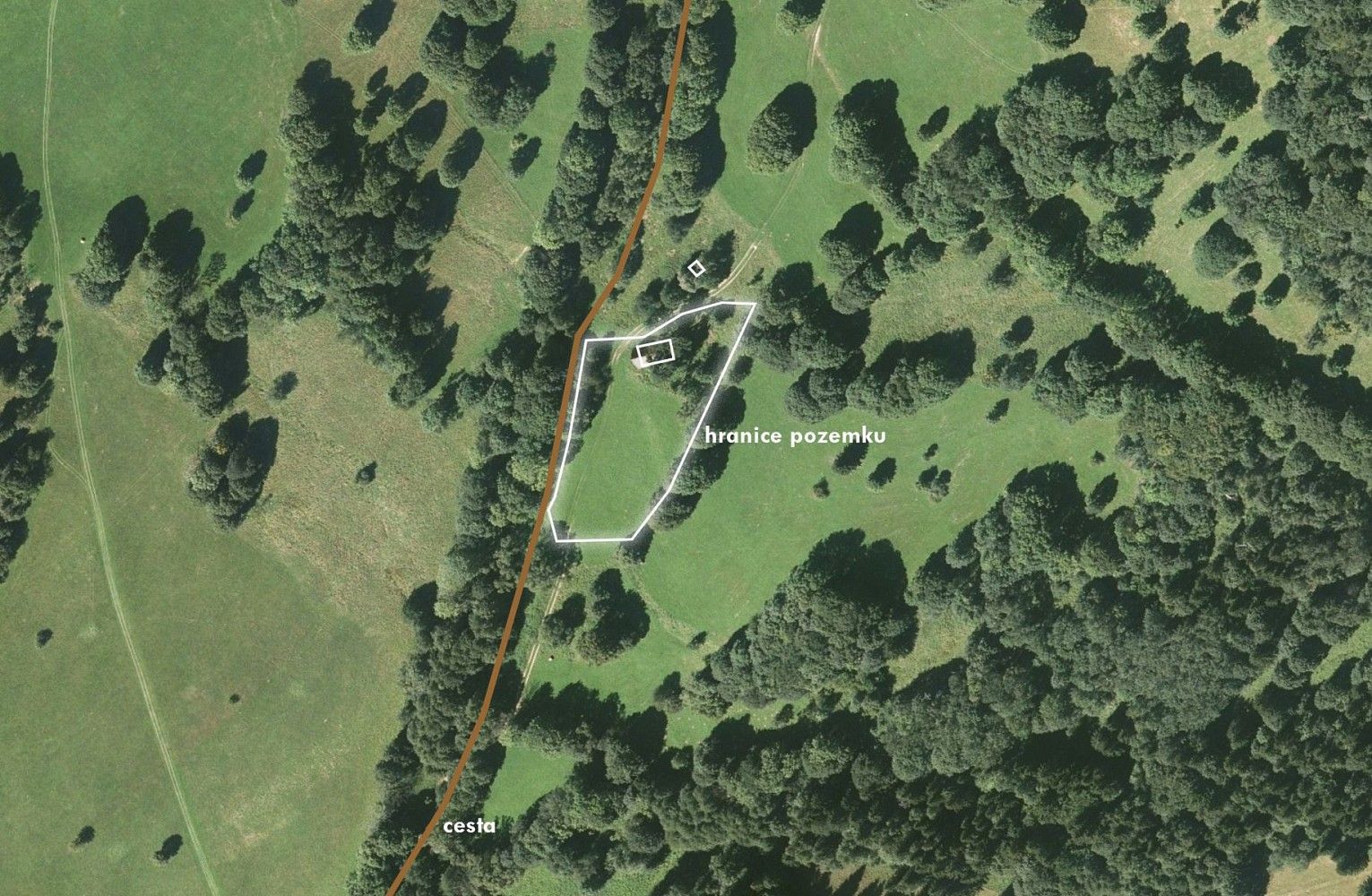 Louka, 4 986 m²