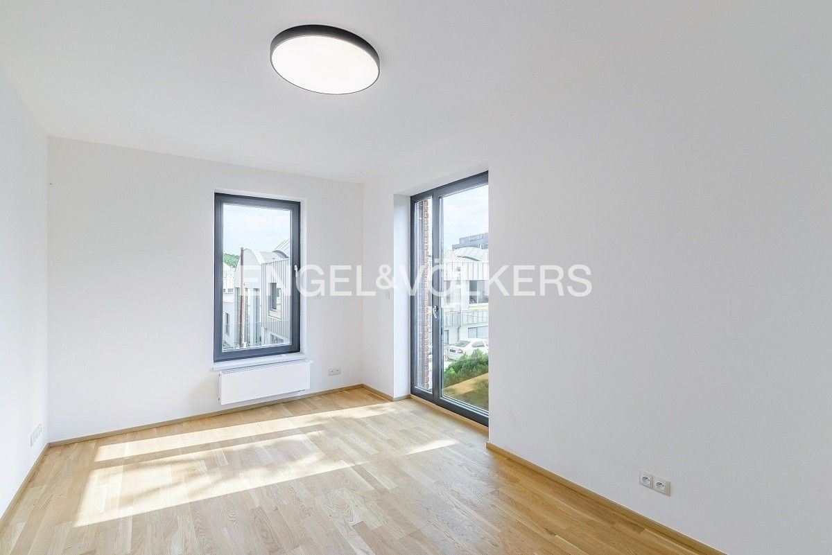 Pronájem rodinný dům - Na Hutmance 1030, Praha Jinonice, 226 m² - 5