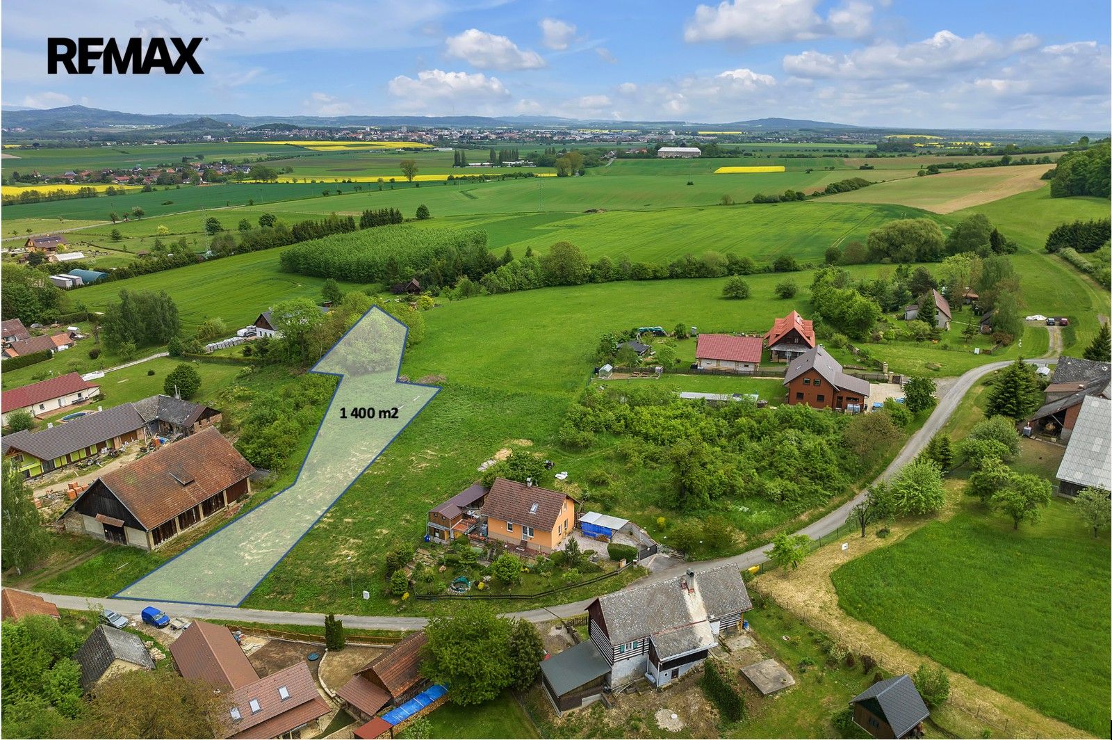 Pozemky pro bydlení, Podhradí, 1 400 m² - 1