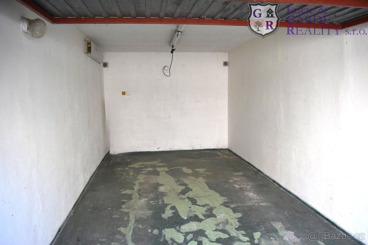 Pronájem garáž - Tábor, 390 03