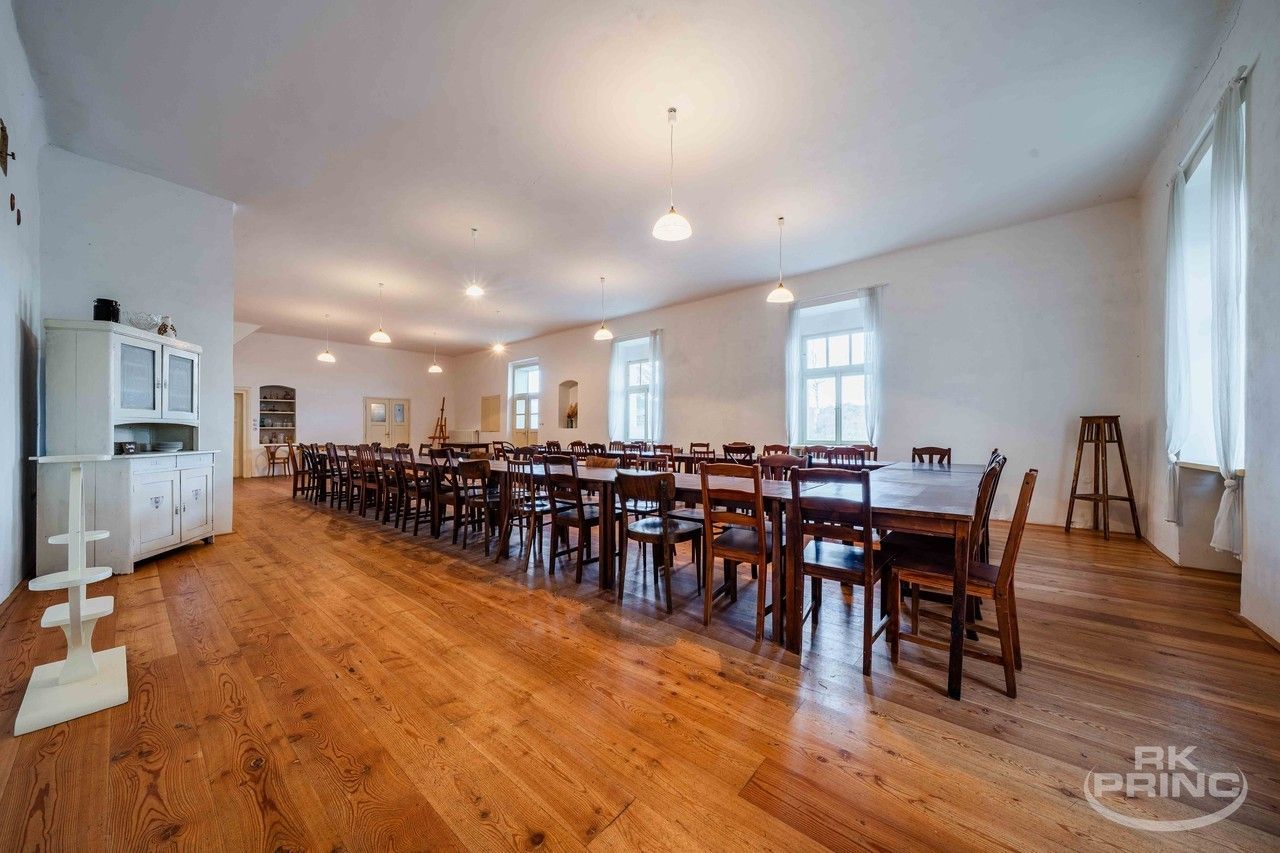 Ostatní, Nalžovice, 1 000 m²