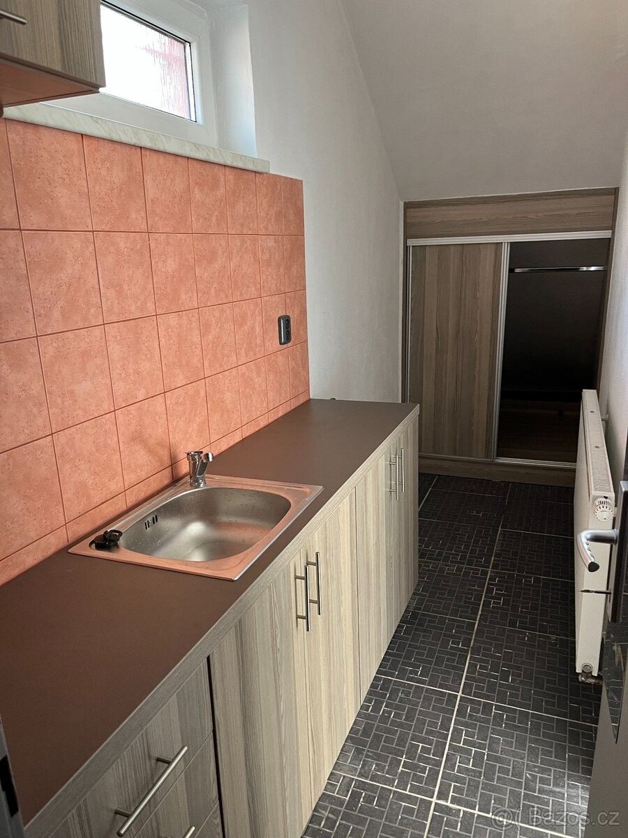 Obchodní prostory · Mohelnice, 789 85 - 4