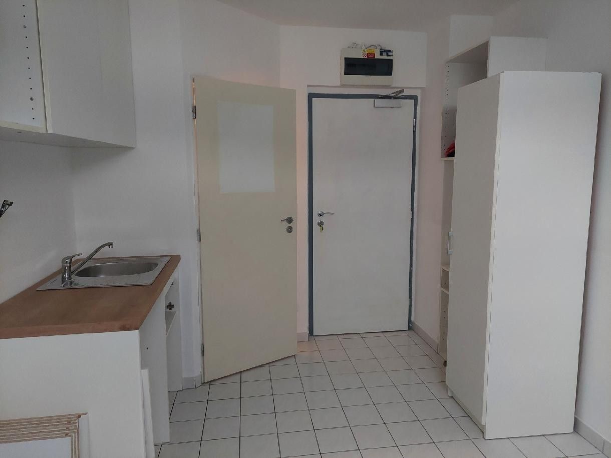 1+kk, Šedova, Praha - Černý Most, 15 m² - 1