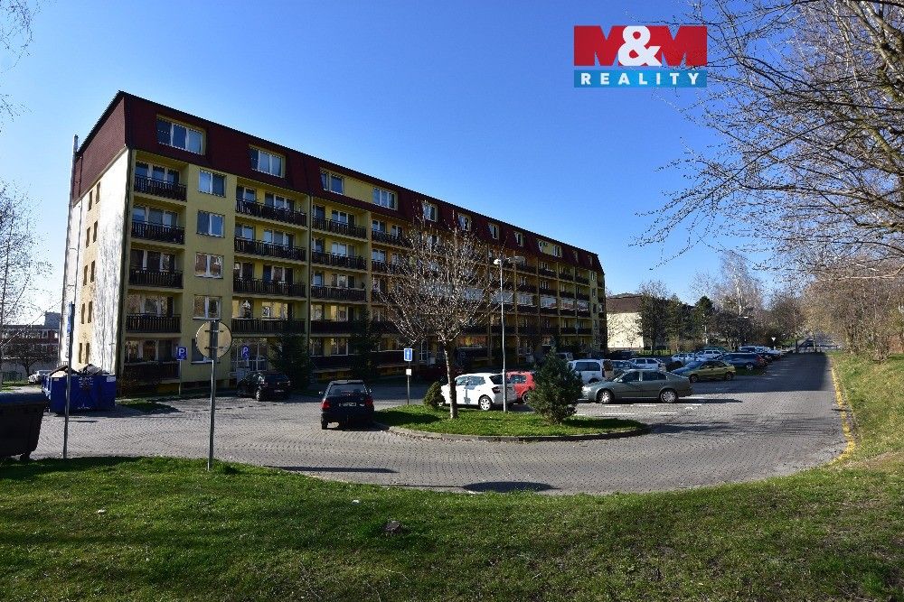 2+kk, Višňová, Milovice, 44 m²
