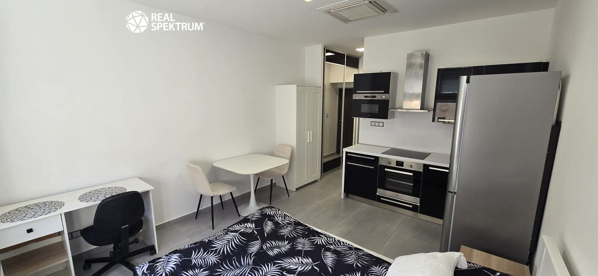 Pronájem byt 1+kk - Jakubské náměstí, Brno, 24 m²