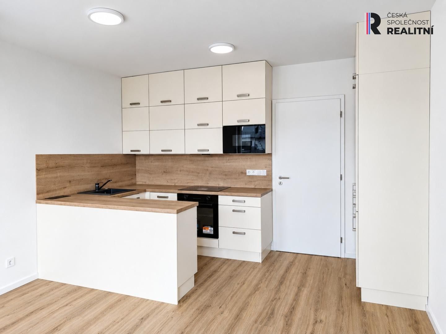 1+kk, Ke křížku 1083, Kladno Dubí, 36 m²