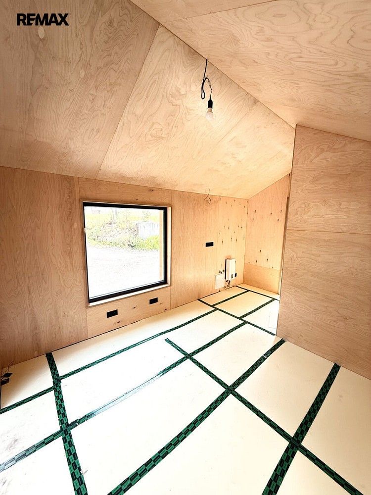 Prodej ostatní - Ostrov, okres Karlovy Vary, Karlovarský kraj, 13 m² - 2