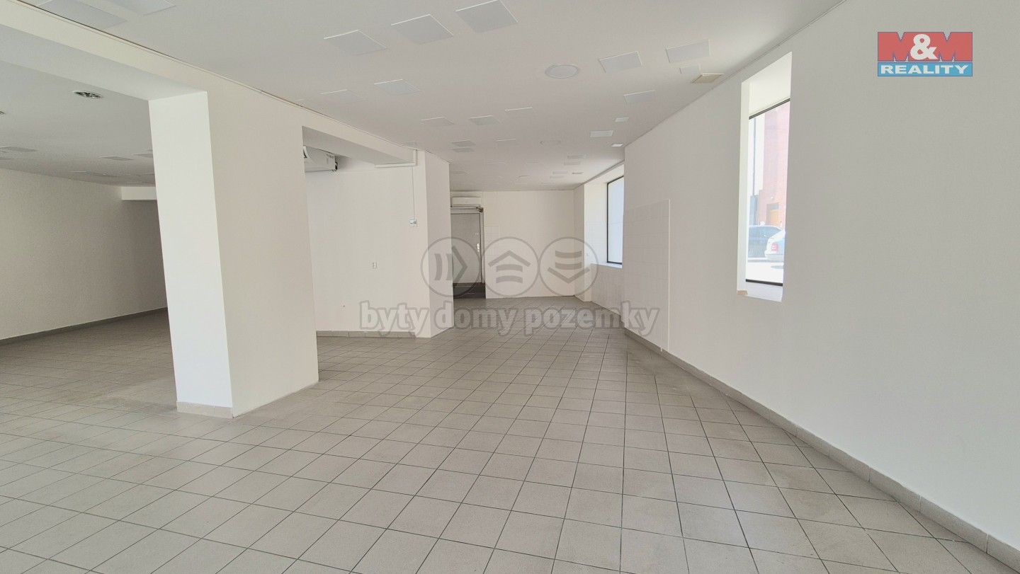 Obchodní prostory · 121 m² · Komenského, Kladno - 3