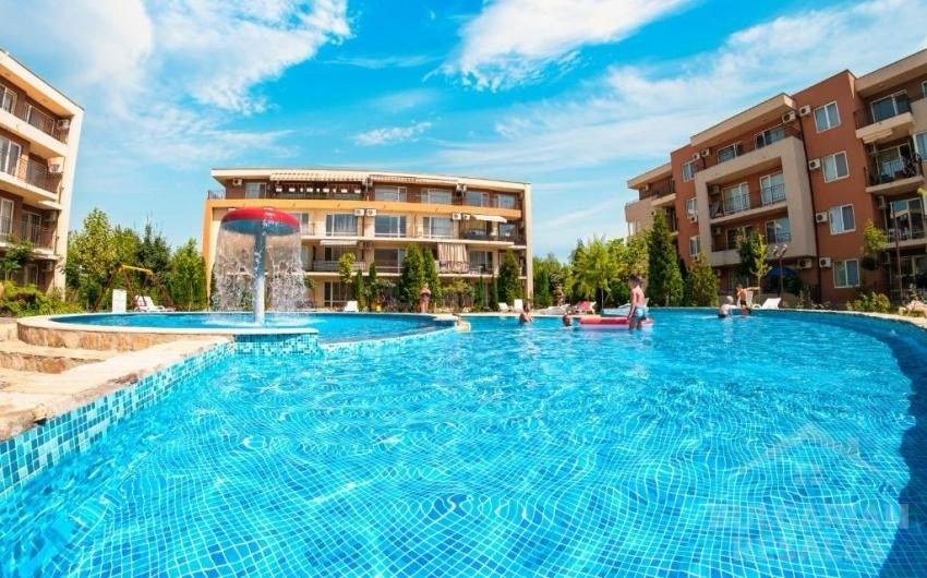 Byty, 987 66, Zahraničí