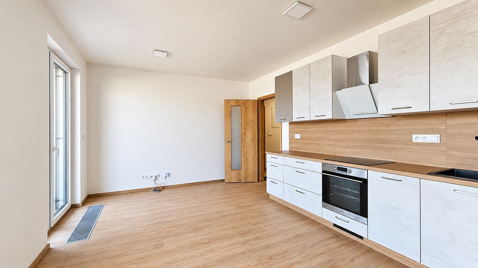 Pronájem byt 2+kk - Praha 5 - Řeporyje, 43 m² - 2