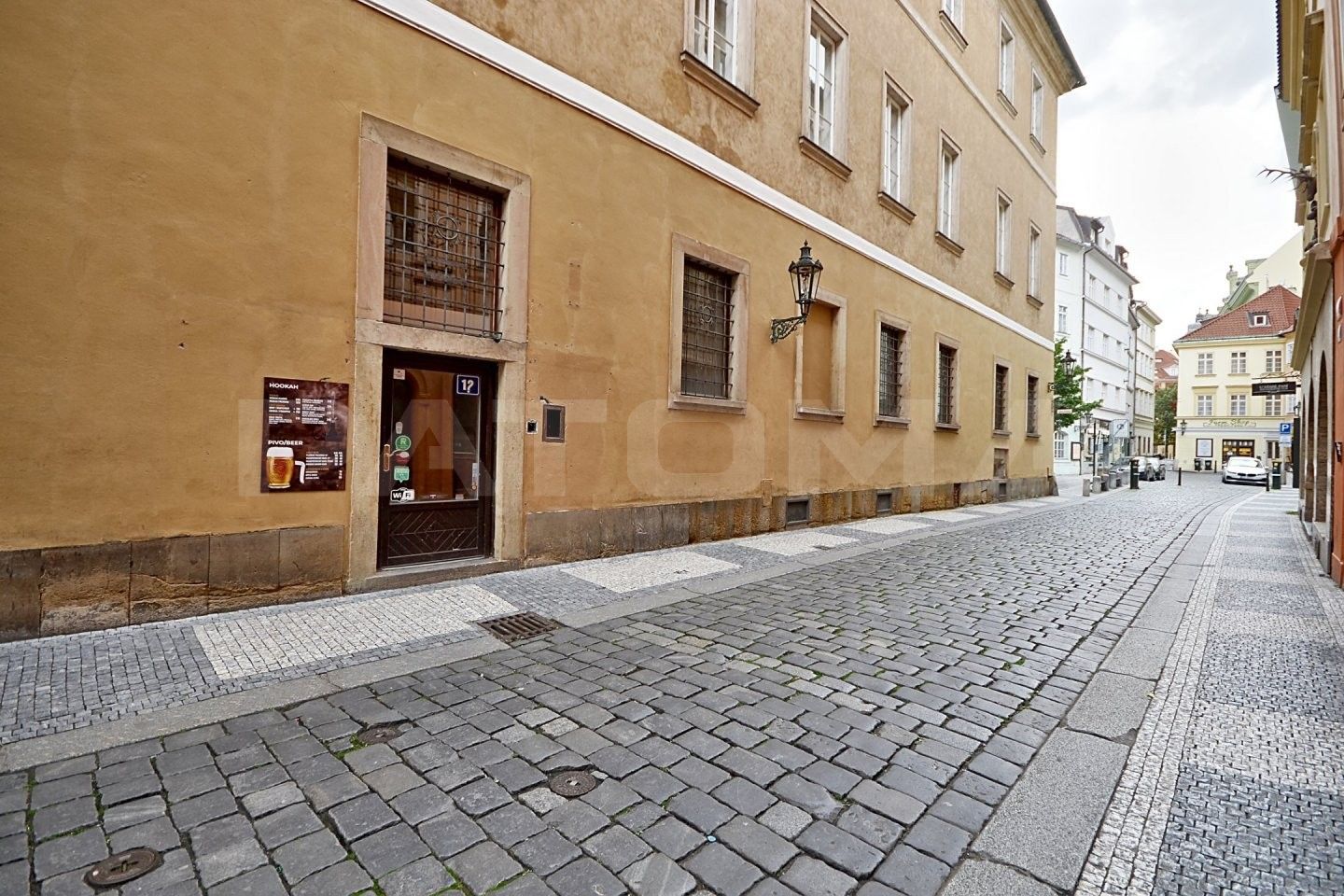 Pronájem obchodní prostory - Michalská, Praha, 498 m²