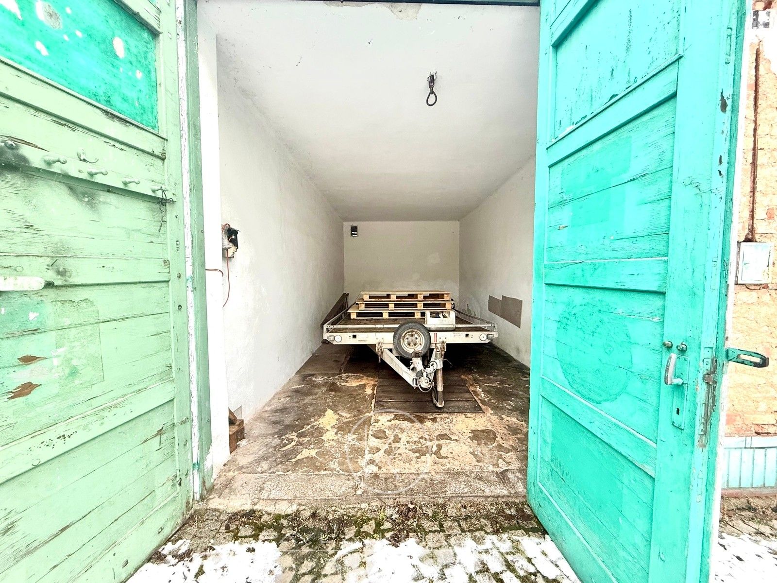 Garáže, Sušická, Plzeň, 23 m²