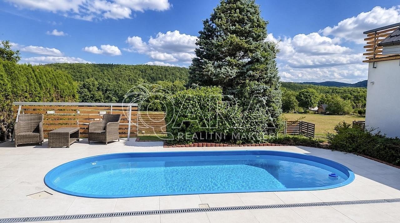 Rodinný dům · 285 m² · Březová-Oleško - Oleško, okres Praha-západ, Středočeský kraj - 4
