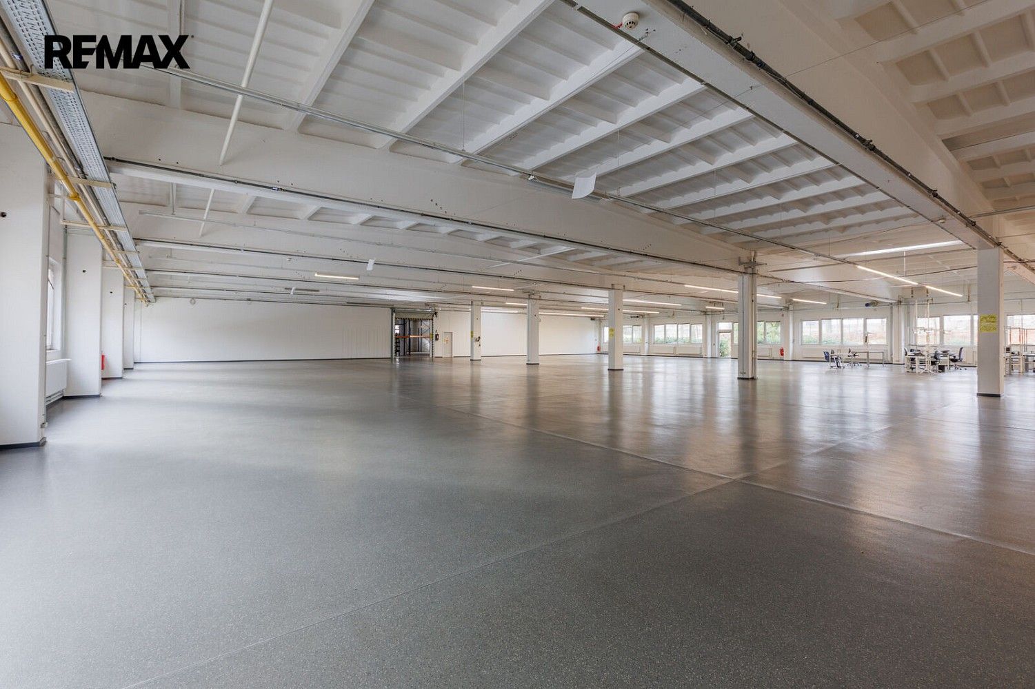 Výrobní prostory · 2 489 m² · Chodová Planá, okres Tachov, Plzeňský kraj - 3