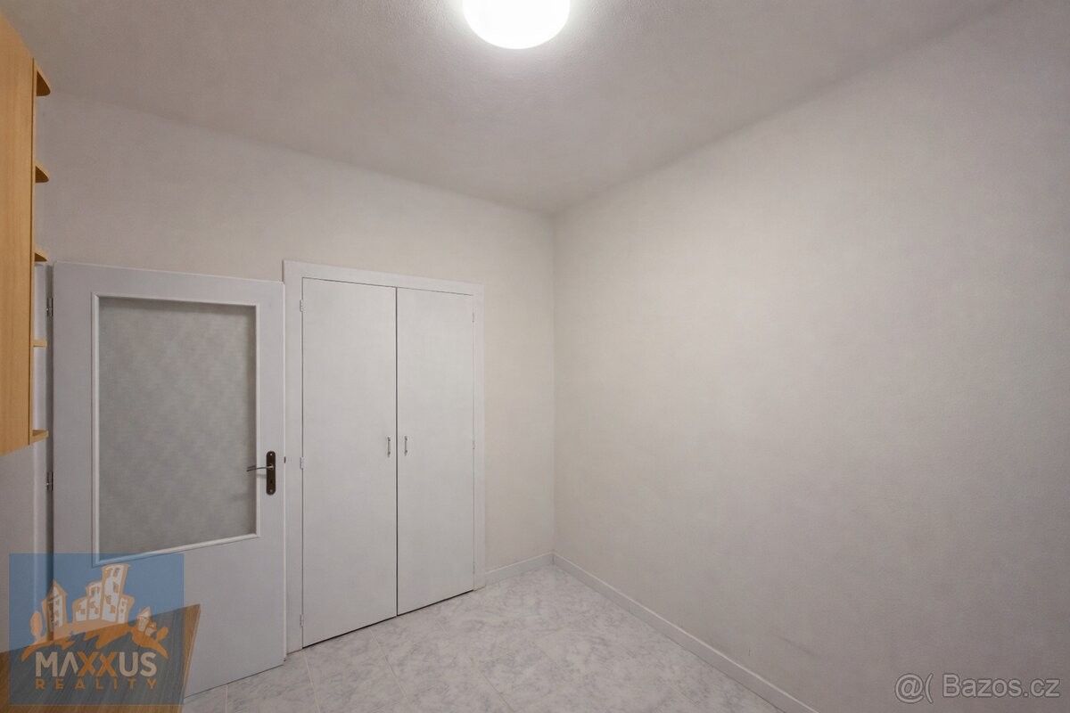 Pronájem byt - Praha, 130 00