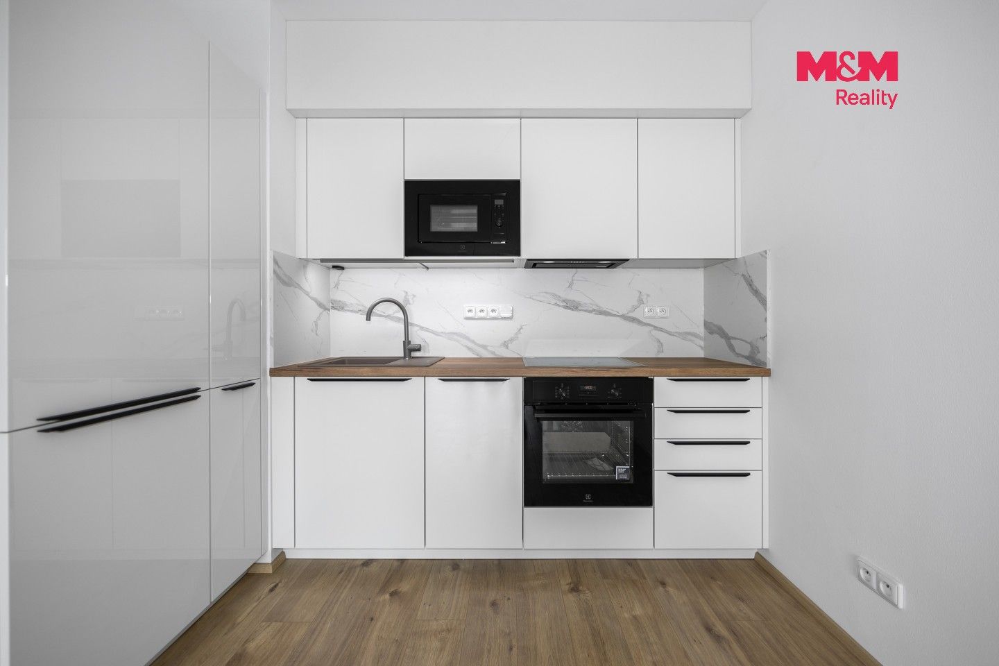 Pronájem byt 2+kk - Safírová, Plzeň, 66 m² - 2