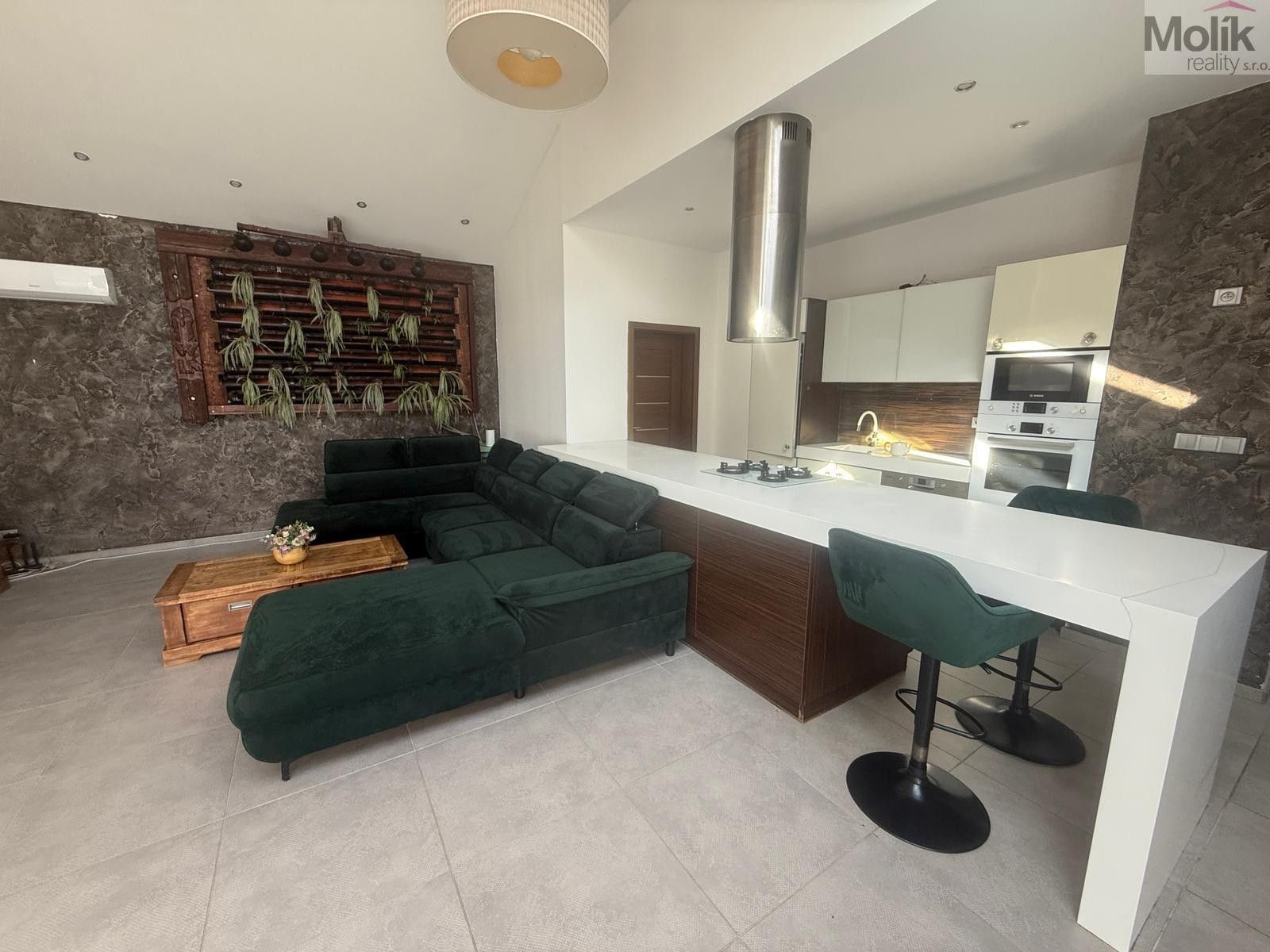 Rodinné domy, Lesní stezka, Háj u Duchcova, 768 m²