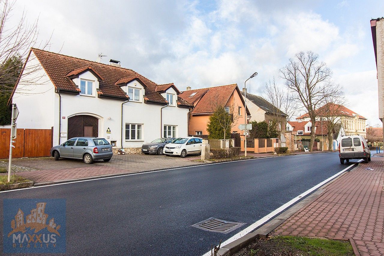 Kanceláře, Ořech, okres Praha-západ, Středočeský kraj, 300 m² - 1