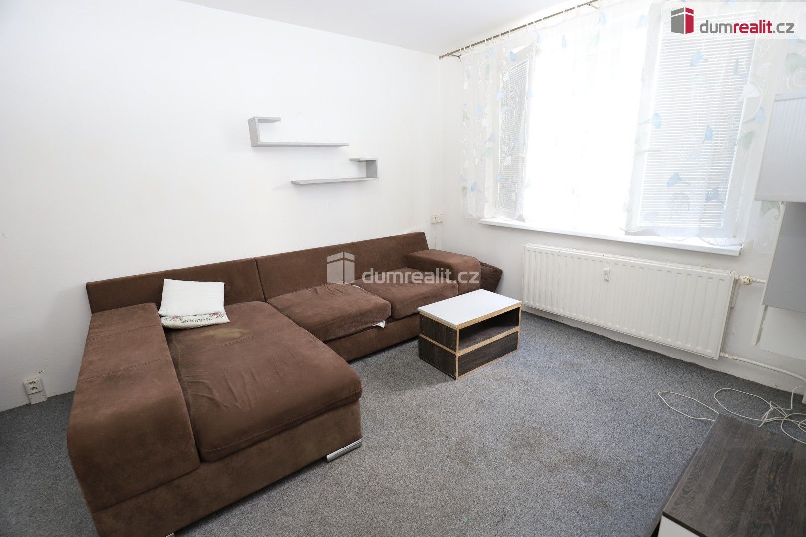 Pronájem byt 1+1 - B. Smetany, Kraslice, 36 m²