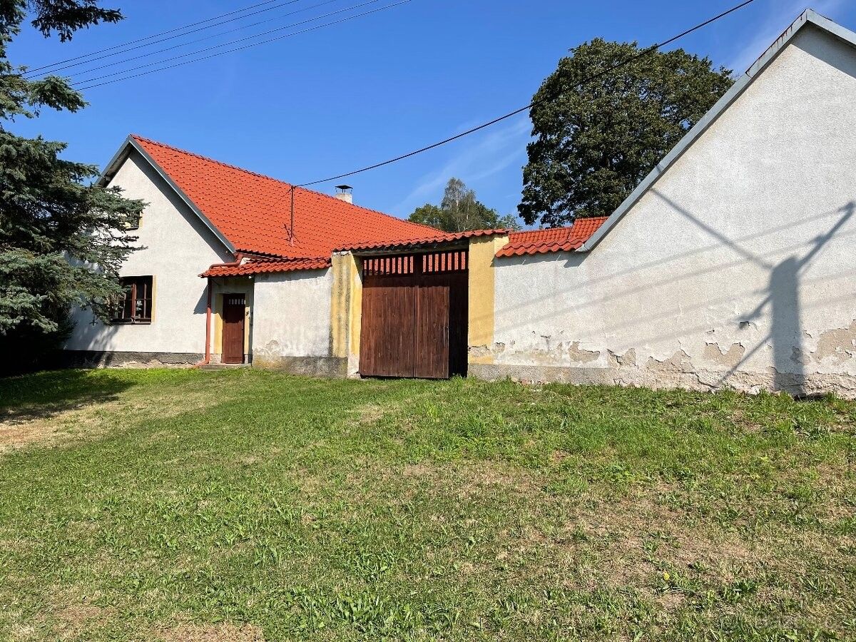 Chaty, Černovice u Tábora, 394 94 - 1