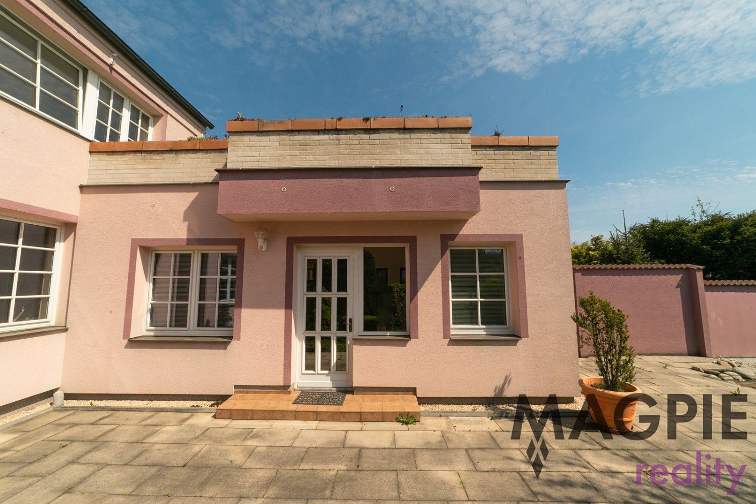 Rodinný dům · 243 m² · Praha - Čakovice, okres Praha 18, Hlavní město Praha - 3